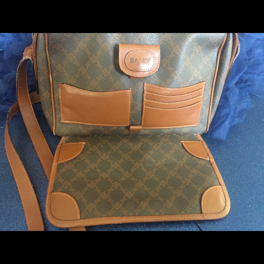 BALLY JACQUARD VINTAGE SWISS Frm ITALY JACQUARD COATED LEATHER Crossbody RARE - Picture 4 of 7